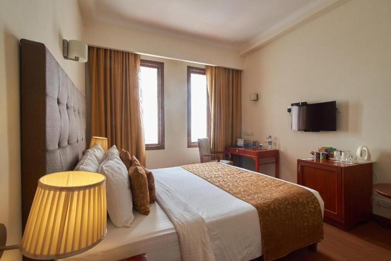 Royal Sarovar Portico Siliguri Εξωτερικό φωτογραφία