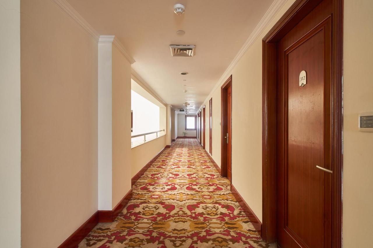 Royal Sarovar Portico Siliguri Εξωτερικό φωτογραφία