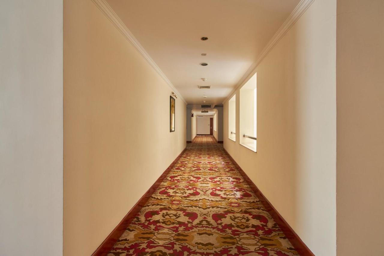 Royal Sarovar Portico Siliguri Εξωτερικό φωτογραφία
